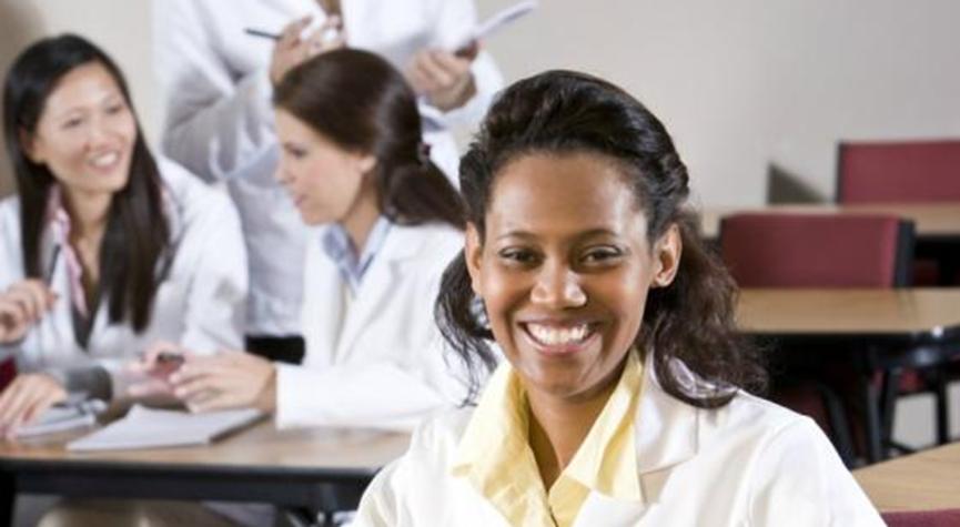 對放射學(xué)感興趣的醫學(xué)生擔心AI 但他們仍在申請繼續