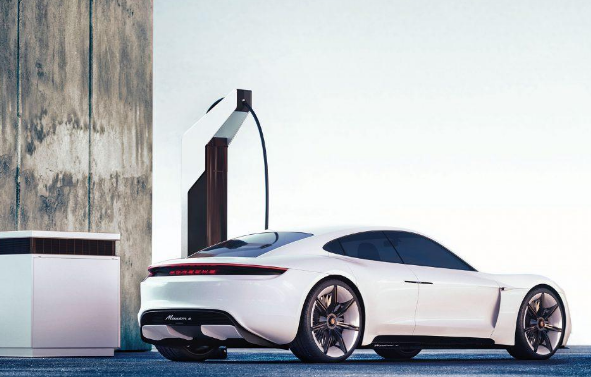 保時(shí)捷和寶馬展示超快EV充電站 可在15分鐘內充滿(mǎn)電