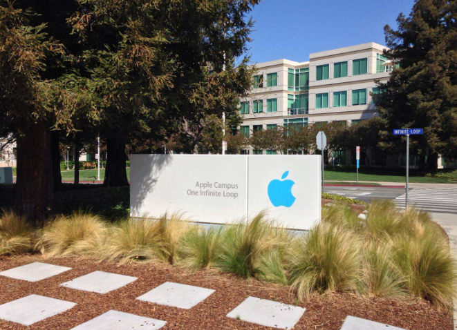 隨著(zhù)iPhone銷(xiāo)量下降 蘋(píng)果可能會(huì )將重點(diǎn)轉移到AI上