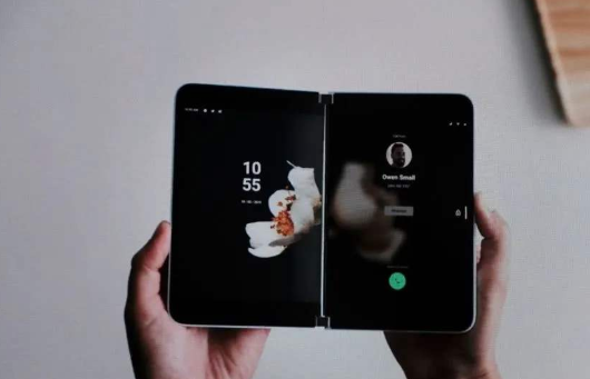 微軟Surface Duo泄漏的規格揭示了3460mAh電池，可能沒(méi)有NFC