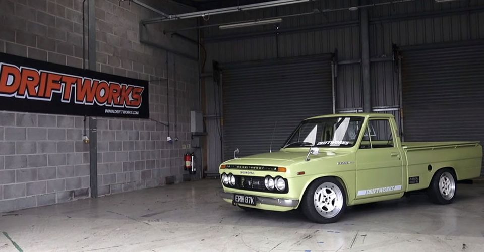 交換！1972年豐田Hilux漂移皮卡獲得Turbo Miata發(fā)動(dòng)機