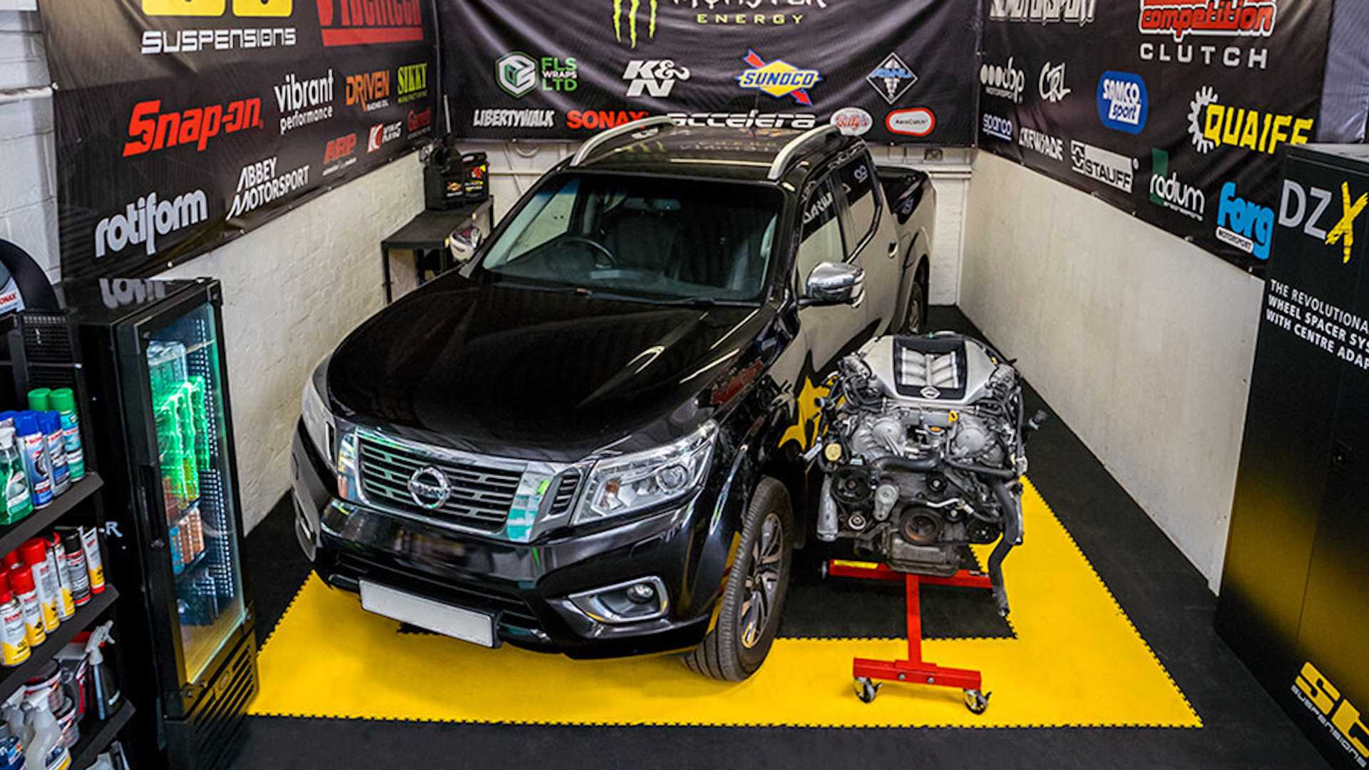 日產(chǎn)納瓦拉皮卡獲得1,000馬力的GT-R發(fā)動(dòng)機