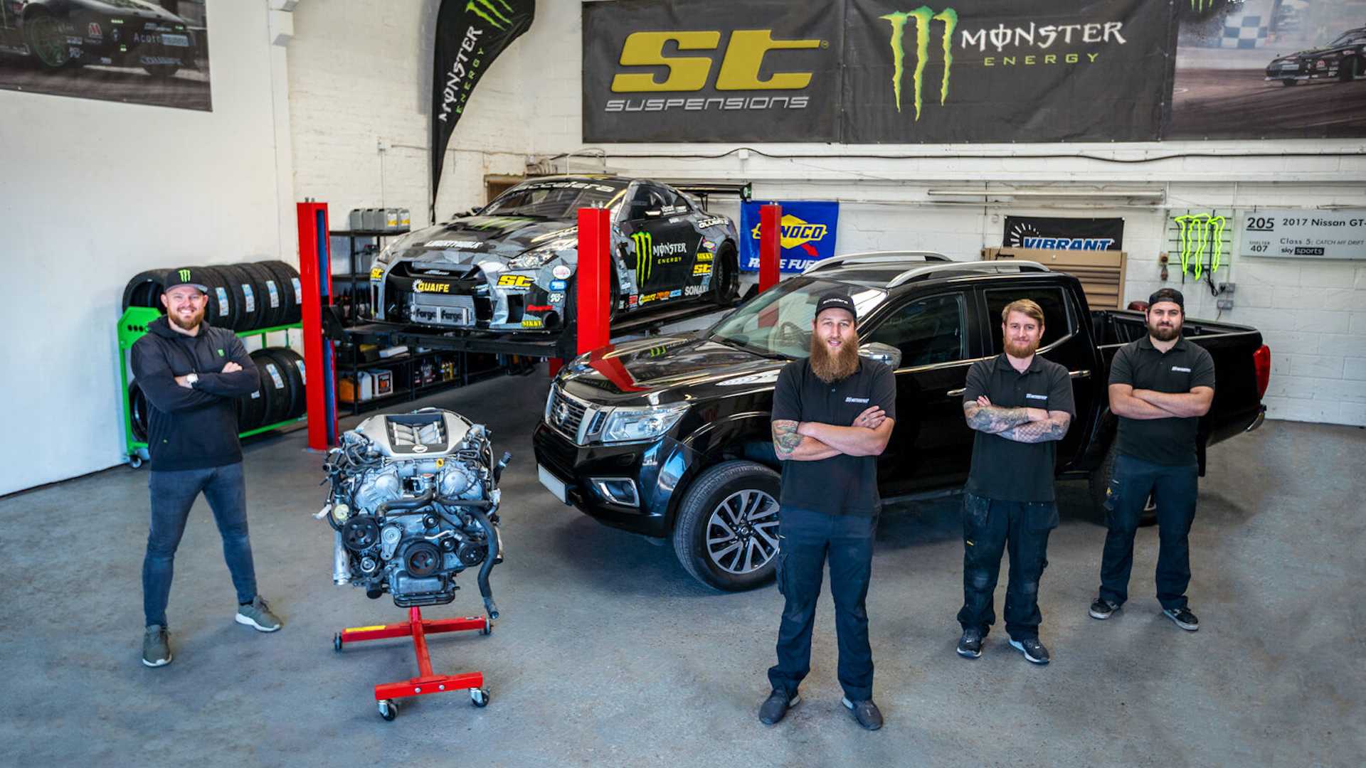 日產(chǎn)納瓦拉皮卡獲得1,000馬力的GT-R發(fā)動(dòng)機