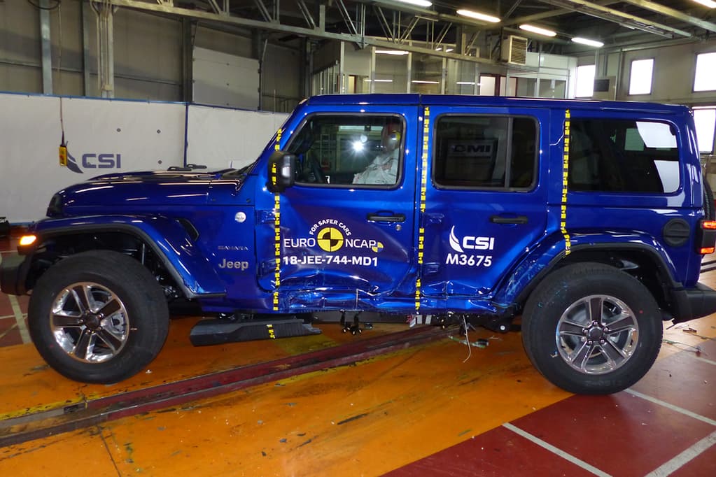 吉普牧馬人現在三顆ANCAP星