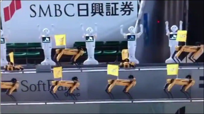 在日本，棒球比賽中部署了機器人來(lái)跳舞和歡呼