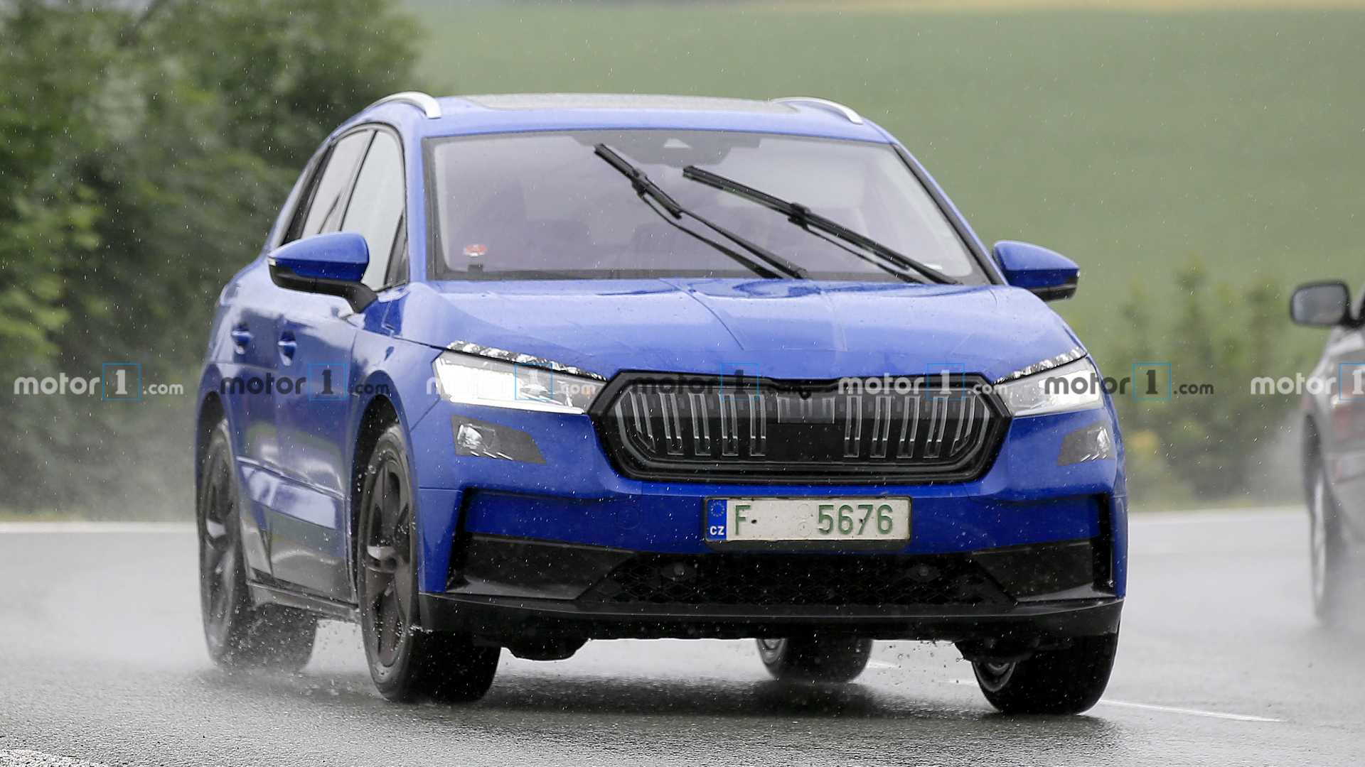 斯柯達恩雅克（Skoda Enyaq）電動(dòng)SUV螺旋形穿著(zhù)欺騙性迷彩