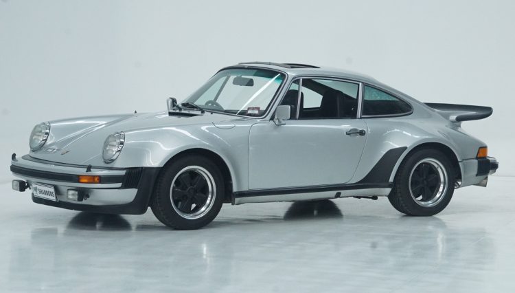 99yo發(fā)燒友擁有的1972年原始保時(shí)捷911E 2.4