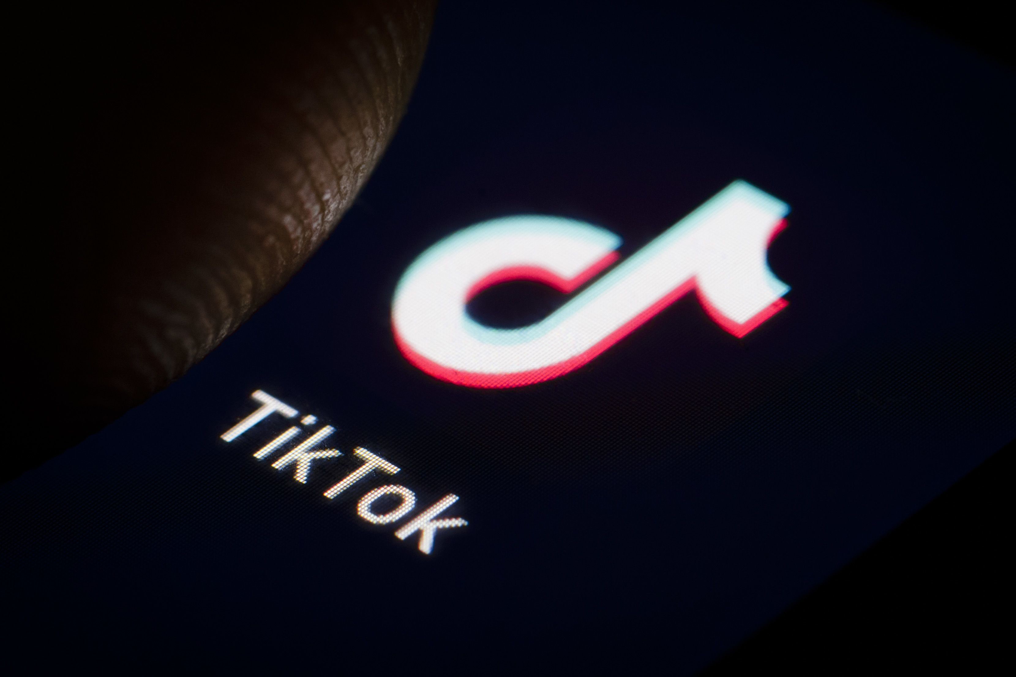 TikTok的母公司考慮將其總部遷至中國境外