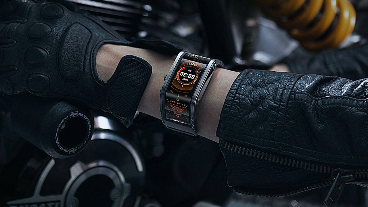 Nubia Watch為您的手腕式可彎曲智能手機帶來(lái)新角度