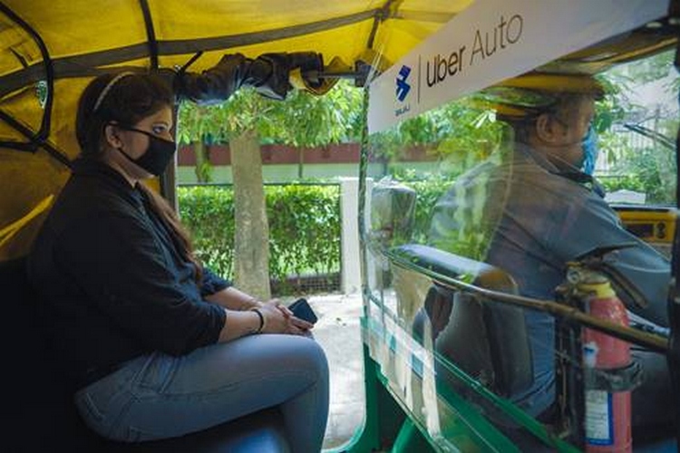 優(yōu)步與Bajaj合作在10萬(wàn)輛汽車(chē)中安裝安全分區