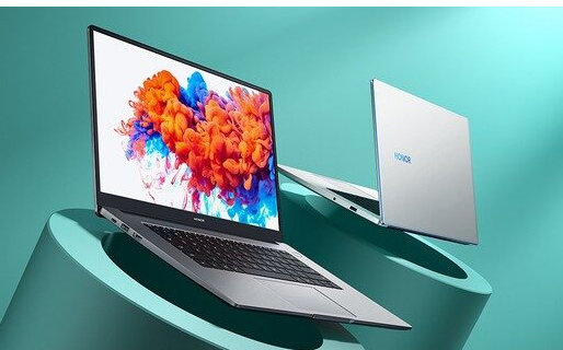 榮耀MagicBook 15現在推出