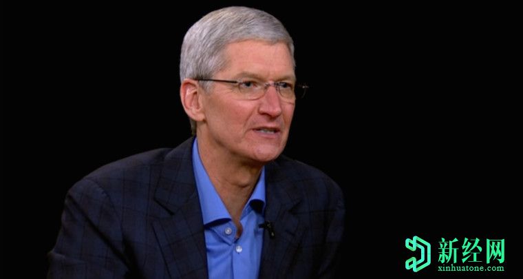 隨著(zhù)蘋(píng)果市值接近2萬(wàn)億美元，蘋(píng)果首席執行官蒂姆·庫克加入億萬(wàn)富翁俱樂(lè )部