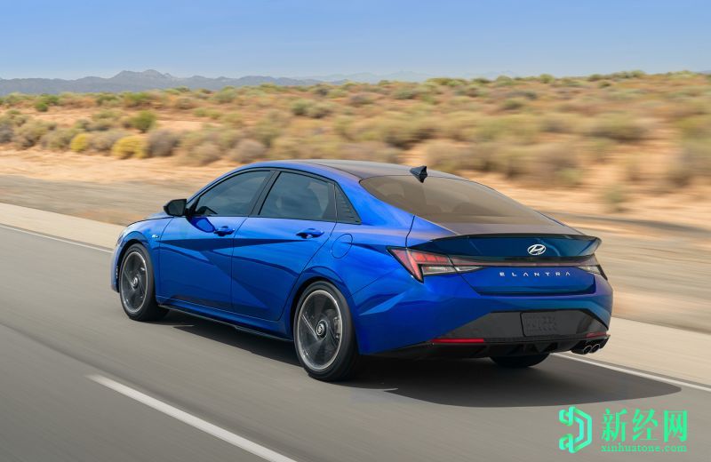 現代伊蘭特N-Line顯示出201馬力和手動(dòng)變速箱