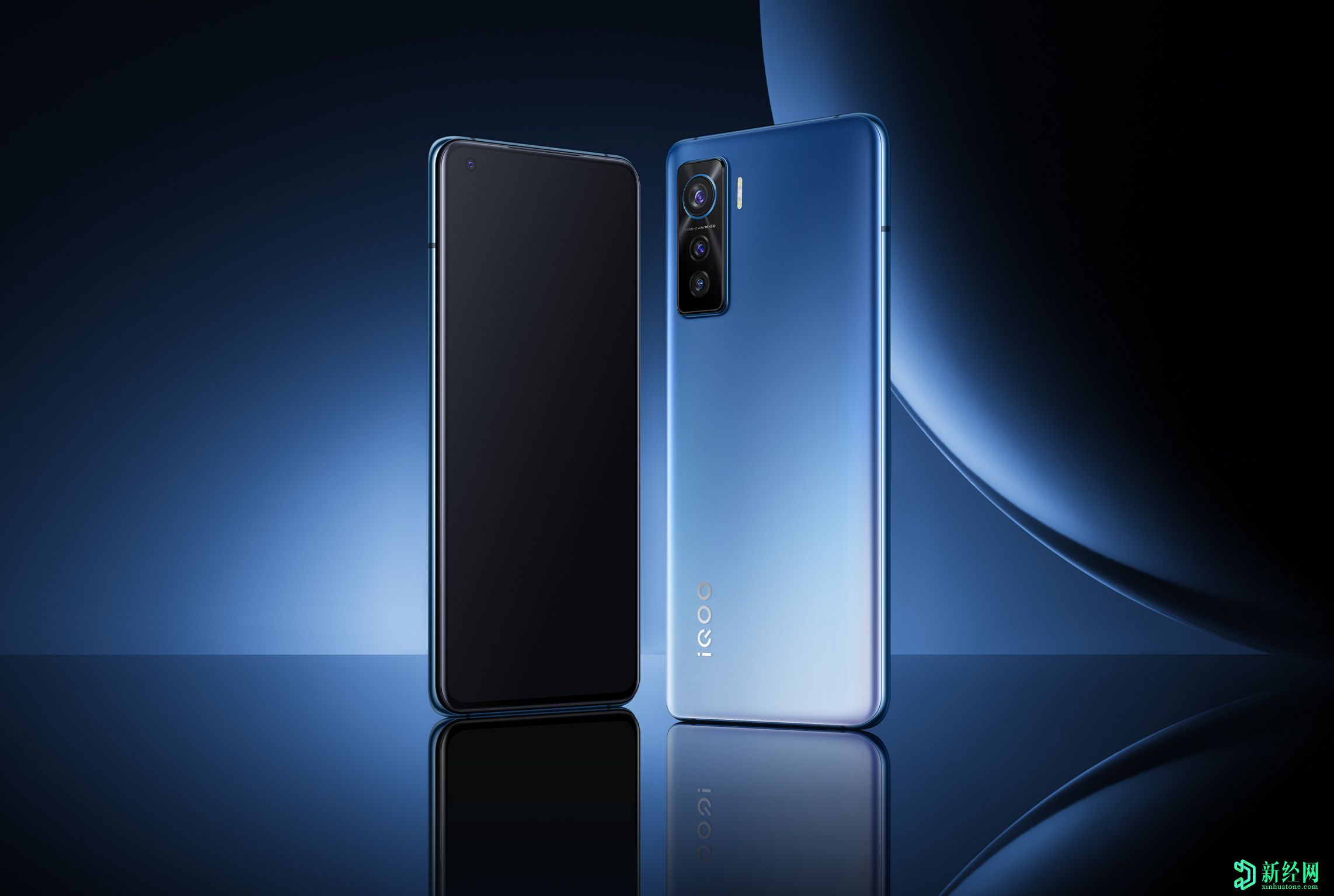 iQOO 5，iQOO 5 Pro推出了120W快速充電，120Hz曲面顯示屏和50MP三攝像頭