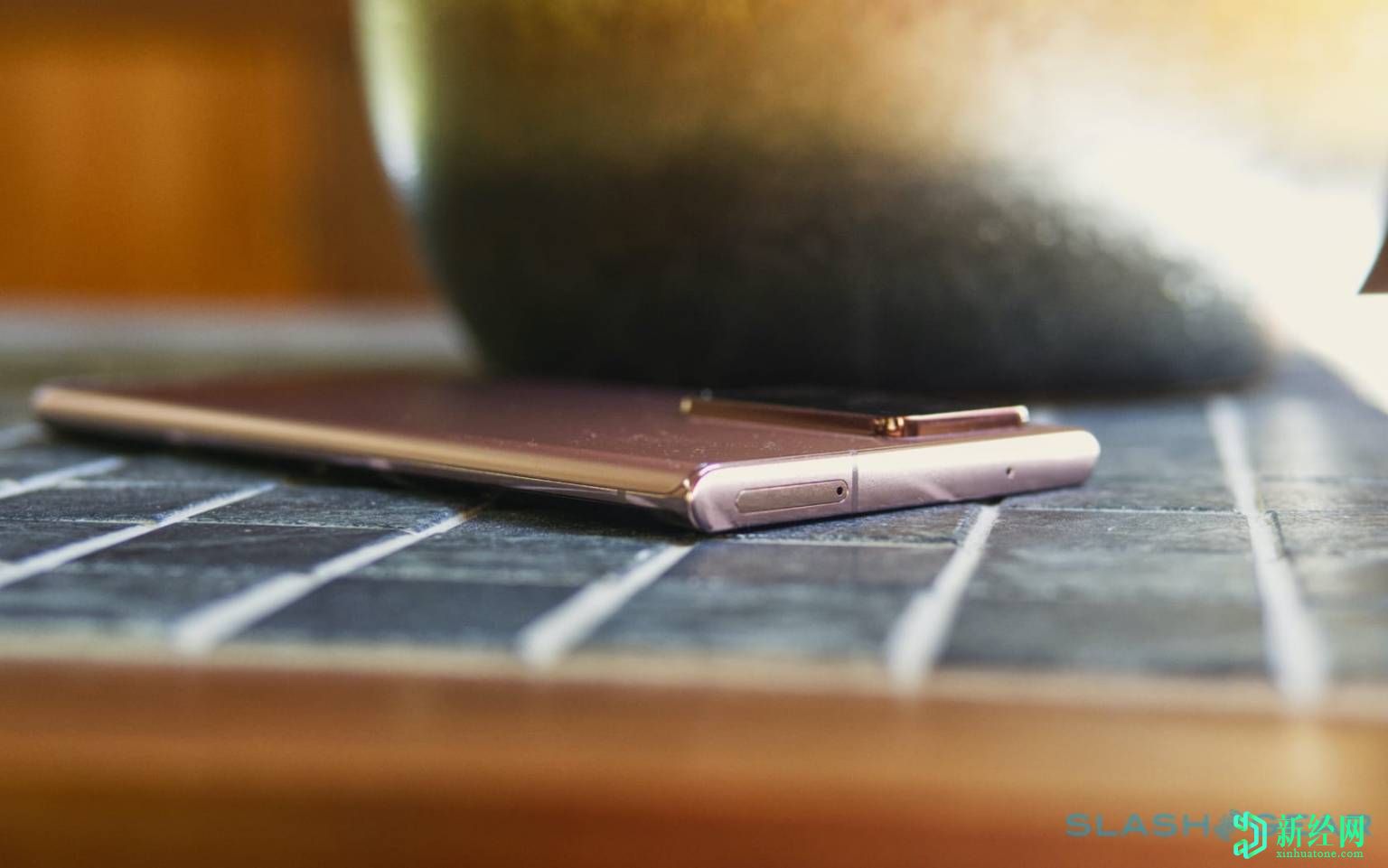 三星Galaxy Z Fold 2分享Note 20 Ultra最差的設計功能調節器確認