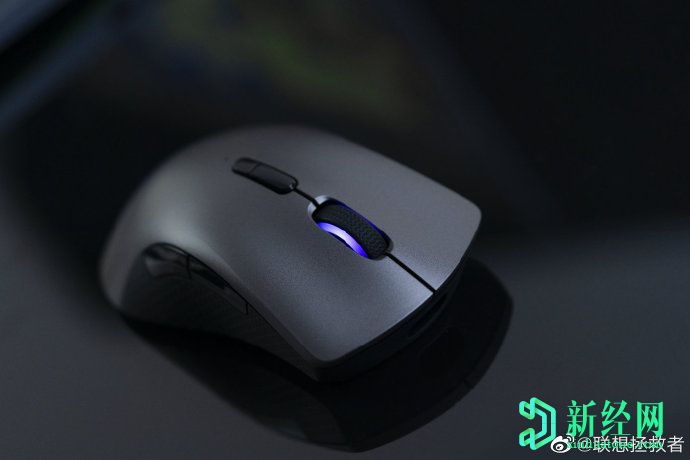 聯(lián)想齒輪顯示器吊燈和游戲鼠標在中國上市