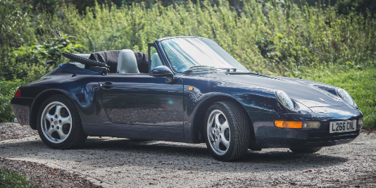 保時(shí)捷911是一款理想的風(fēng)冷敞篷跑車(chē)