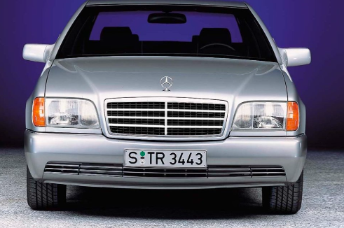 2021年梅賽德斯S-級呈現W140經(jīng)典造型