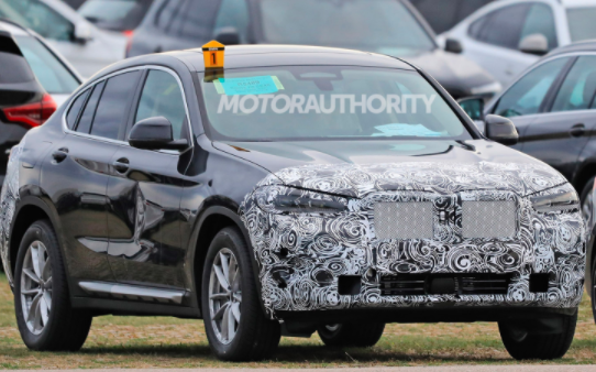 寶馬X4更新版本的原型已經(jīng)進(jìn)行現場(chǎng)測試