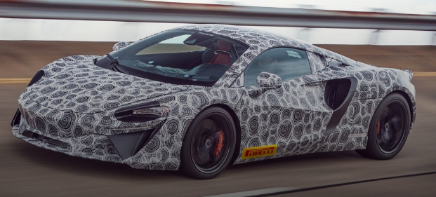 邁凱輪周二發(fā)布了其高性能混合動(dòng)力車(chē)，該車(chē)計劃于2021年上半年發(fā)布