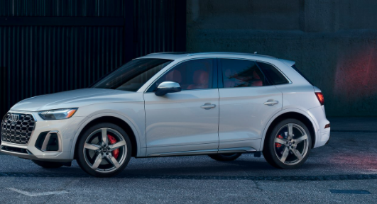 2021年奧迪SQ5煥然一新，性能不變