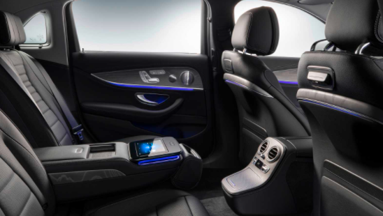 2021年梅賽德斯E級LWB中國獨有版本