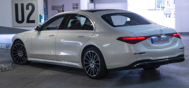 梅賽德斯，博世將在德國機場(chǎng)試用自動(dòng)代客泊車(chē)服務(wù)