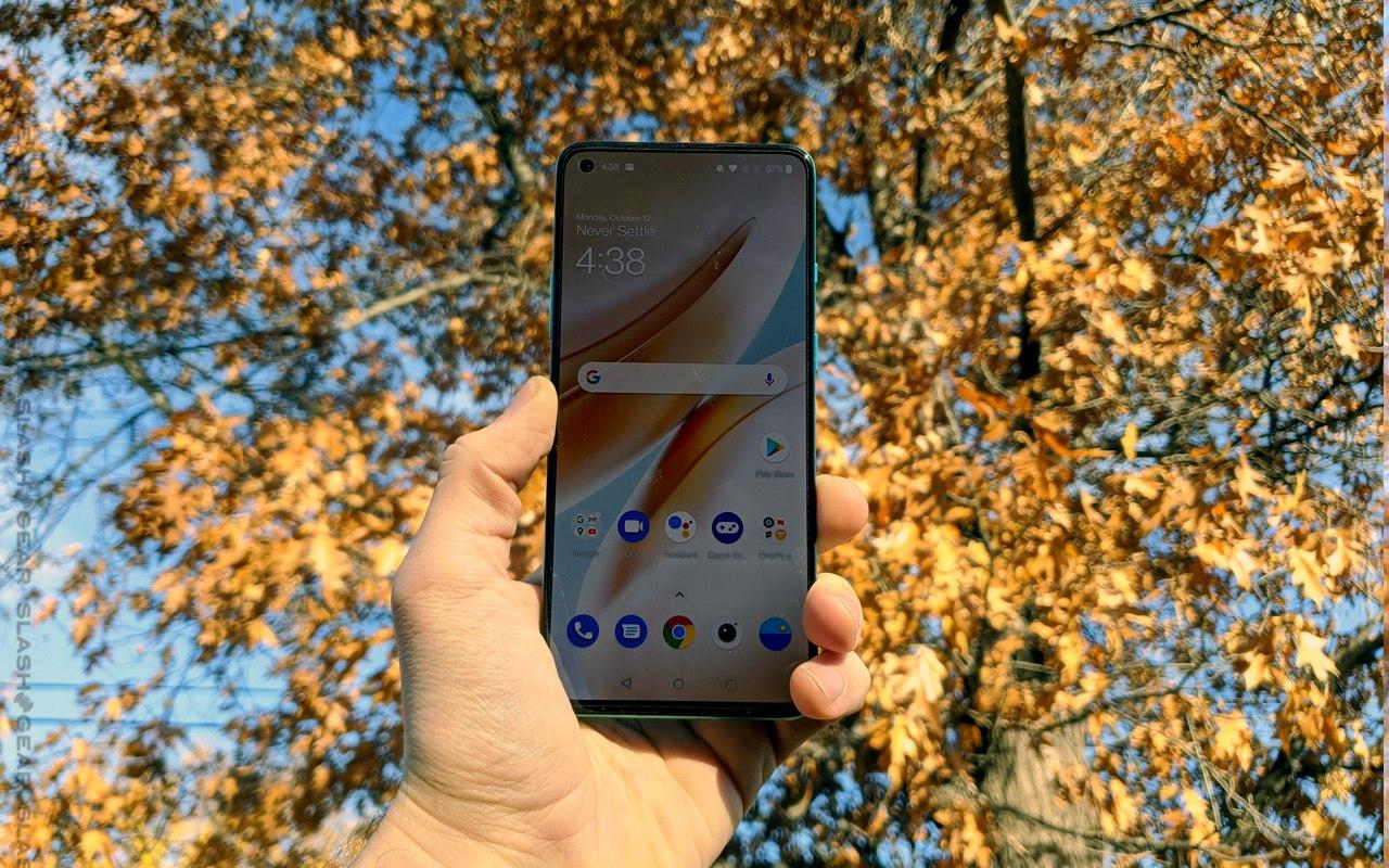 一加OnePlus 8T評測：明亮，清晰，彩色的顯示屏