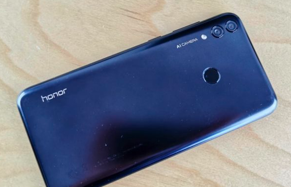 華為正在考慮出售榮耀智能手機品牌