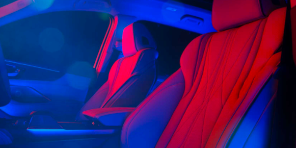 謳歌（Acura）不斷發(fā)展，現在正在為其MDX戲弄全新的堆疊式室內設計