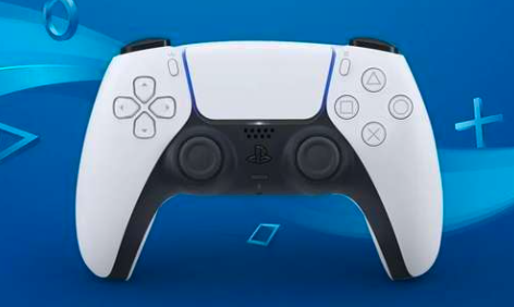 索尼游戲機的新硬件僅以黑色和白色正式發(fā)布，與系統所使用的顏色相同