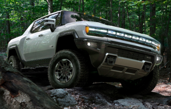 2022 GMC悍馬EV：擁有1,000馬力，350英里續航，價(jià)格為112,595美元