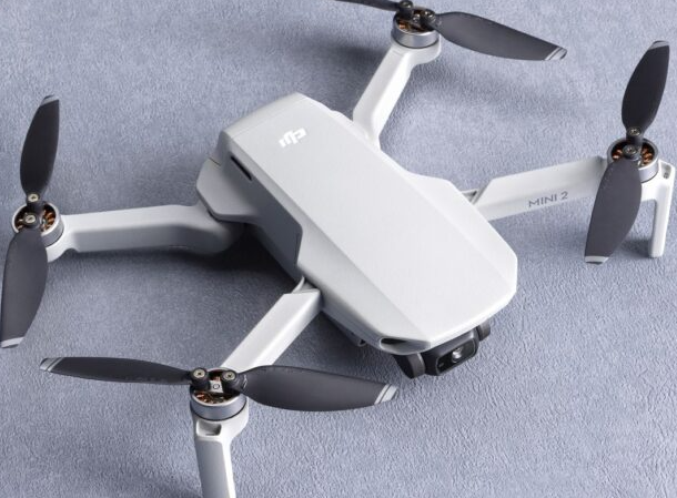 可以拍攝4K視頻的大疆DJI Mini 2無(wú)人機