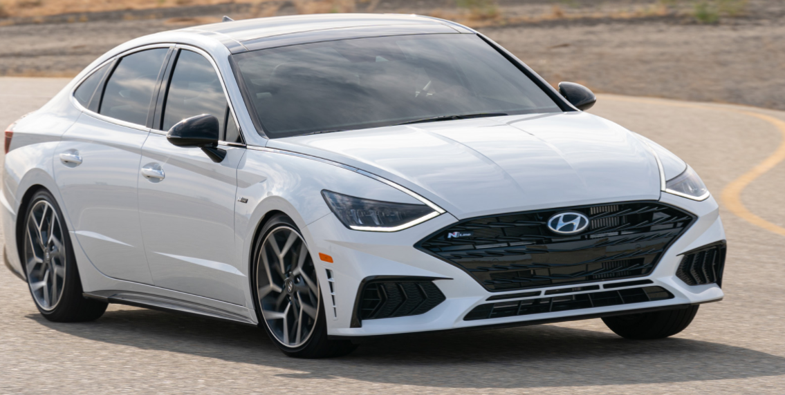 2021年現代索納塔N線(xiàn)配備290馬力，價(jià)格$ 34,195美元