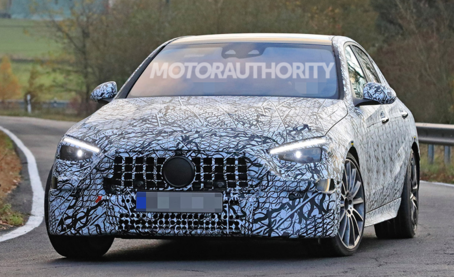 梅賽德斯-奔馳正在為其C級轎車(chē)進(jìn)行重新設計