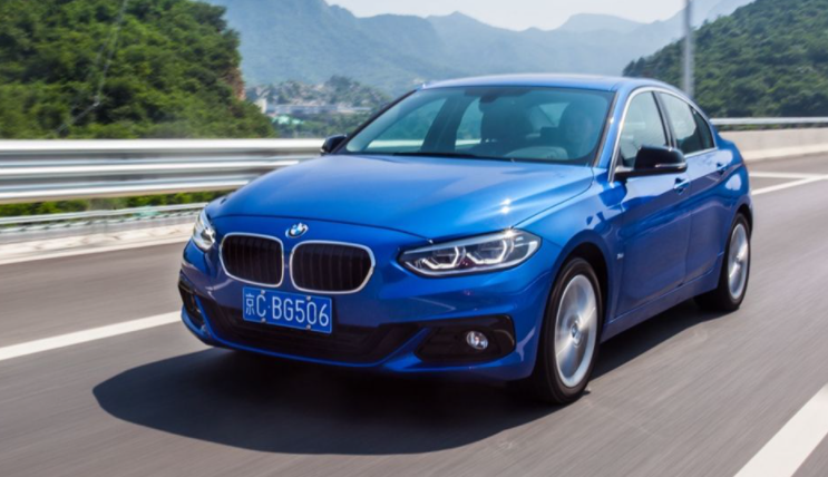 寶馬集團正在對其工廠(chǎng)進(jìn)行改造，并在未來(lái)幾年內推出十幾款電動(dòng)汽車(chē)