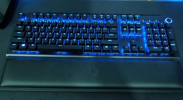 Razer BlackWidow V3 Pro無(wú)線(xiàn)游戲鍵盤(pán)的使用評測