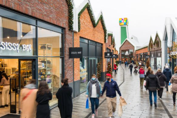 NEINVER和Nuveen房地產(chǎn)公司在阿姆斯特丹開(kāi)設時(shí)尚特賣(mài)場(chǎng)