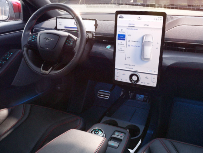 福特宣稱(chēng)環(huán)保署確認野馬Mach-E的續航為300英里