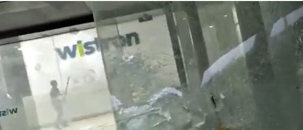 iPhone在印度工廠(chǎng)遭到襲擊后暫停生產(chǎn)