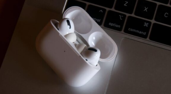 來(lái)自蘋(píng)果的AirPods Pro Lite
