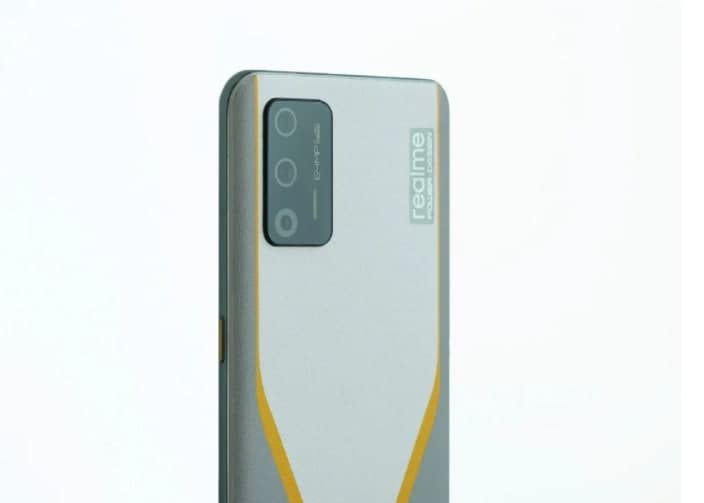 高通驍龍888的Realme Race將成為新系列的一部分，全新渲染出現