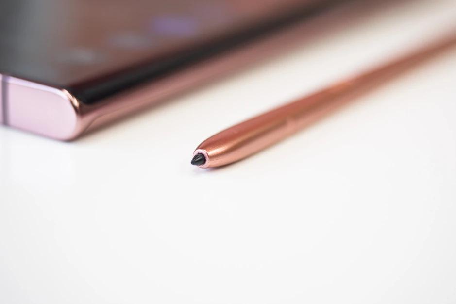 三星Galaxy Z Fold 3 S Pen整合可能需要權衡