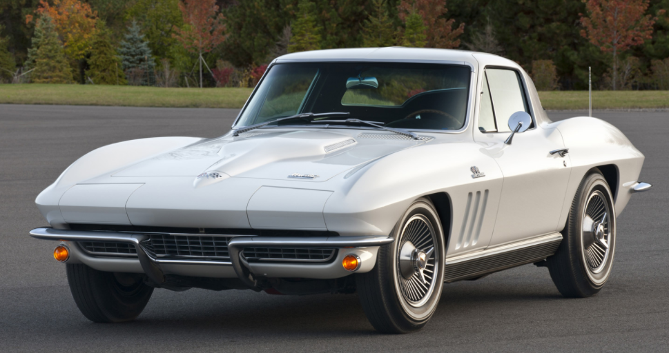 愛(ài)爾蘭公司計劃將C2雪佛蘭Corvette轉換為電動(dòng)車(chē)