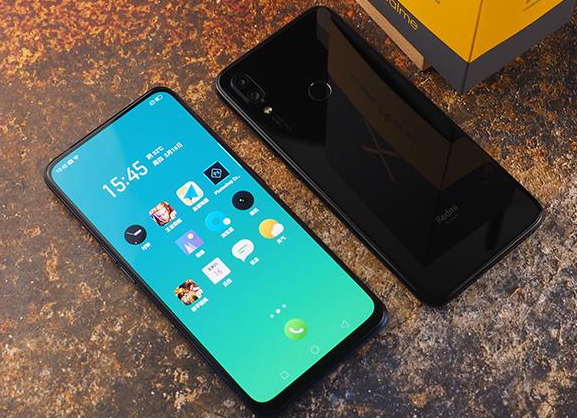 Realme 7 Pro：6.4英寸sAMOLED顯示屏，高通Snapdragon 720G，64MP主攝像頭