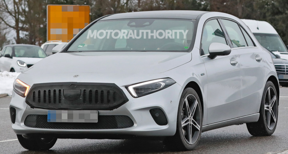 2023年梅賽德斯·奔馳A級掀背車(chē)間諜照片：正在進(jìn)行中周期更新