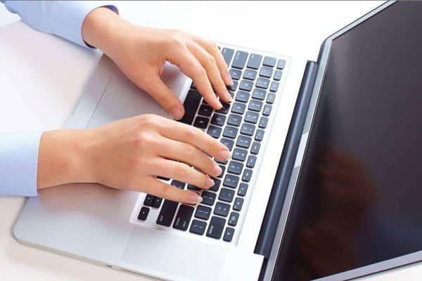 如何解鎖筆記本鍵盤(pán)鎖（筆記本鍵盤(pán)鎖住的解鎖教程）