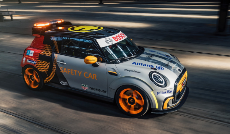 Mini在2022款車(chē)型年對其Hardtop進(jìn)行了微妙的更新