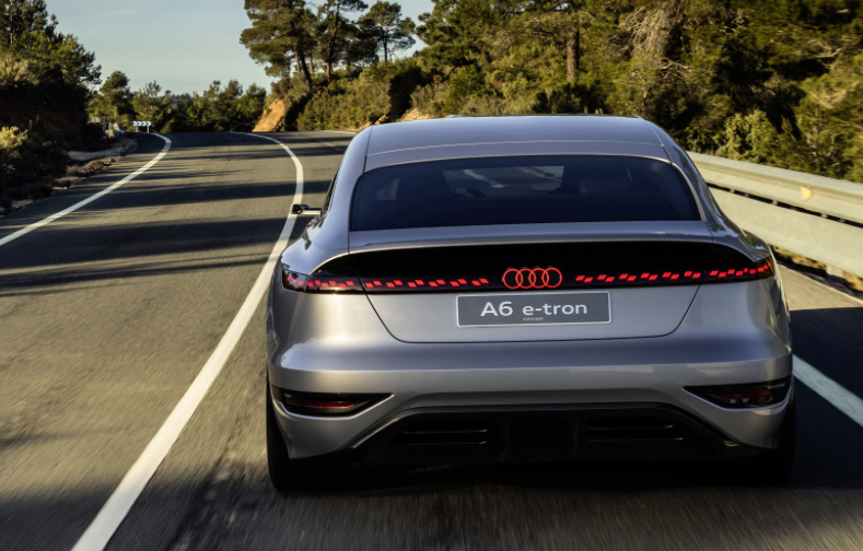 奧迪計劃到2025年在其陣容中增加20輛電動(dòng)汽車(chē)