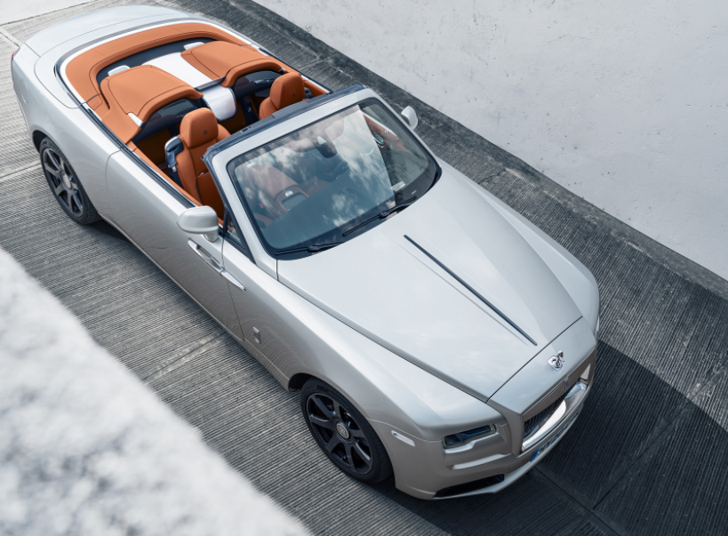 勞斯萊斯將在2021年車(chē)型年后從美國市場(chǎng)撤出Dawn敞篷車(chē)和Wraith轎跑車(chē)